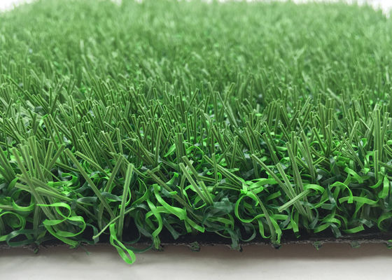China Escuro - grama artificial não plena verde de Syntetic para o futebol com fibra da haste do PE fornecedor